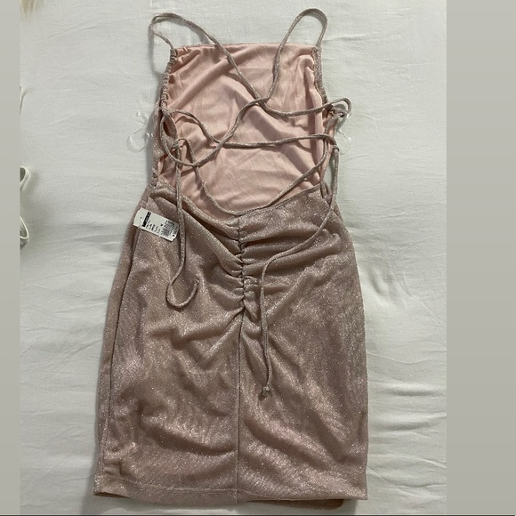 Beautiful Glittery Open back dress - Picture 2 of 4